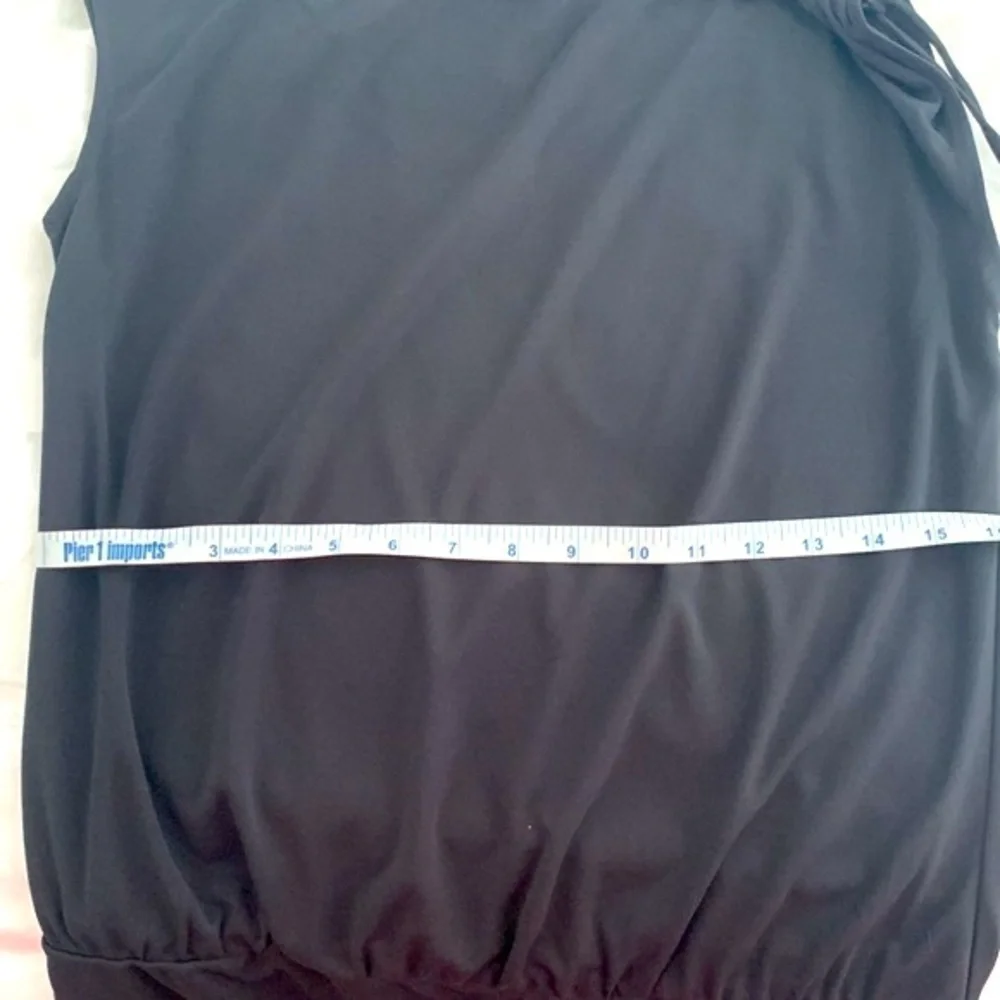 NWT Worth Little Black (Matte) Blouson Dress. One Shoulder Key Hole. Size 6